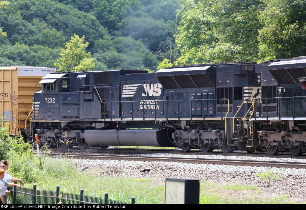 NS 7232